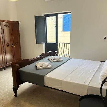 Semesterbostad Spacious House With Roof-terrace *